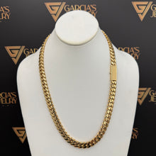 Load image into Gallery viewer, 22&quot; 18K Cuban Link Chain - 10 MM - Sleek Lock
