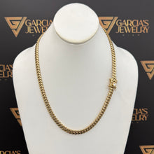 Load image into Gallery viewer, 21.5&quot; 10K Cuban Link Chain - 7 MM - Diamond Button
