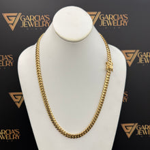 Load image into Gallery viewer, 24&quot; 18K Cuban Link Chain - 8 MM
