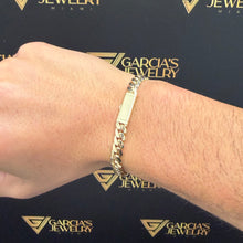 Load image into Gallery viewer, 7.25" 14K Cuban Link Bracelet - 7 MM
