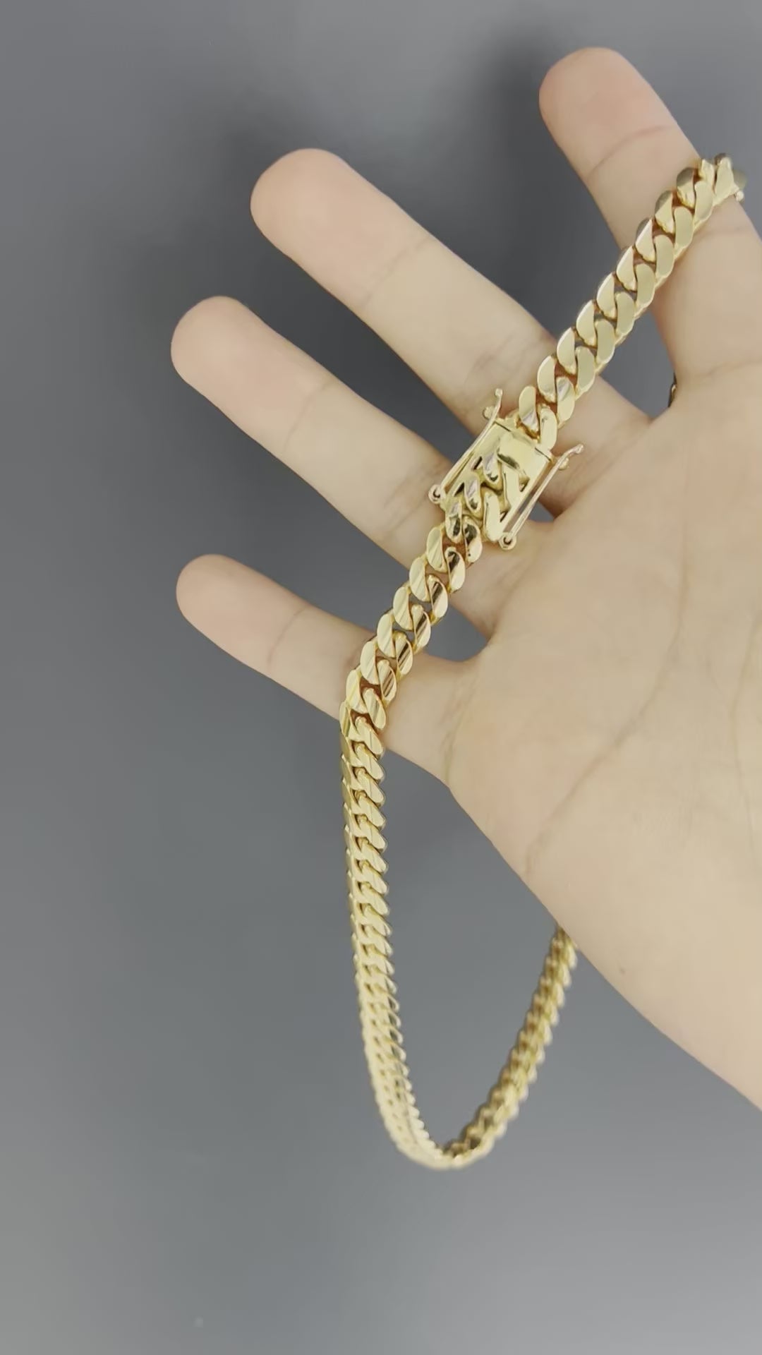 18K Miami Cuban Link Chain - 8mm – Garcia's Jewelry Miami